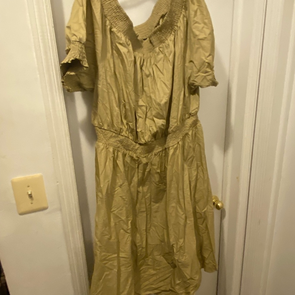 NWT Ashley Stewart Green Off the Shoulder Dress